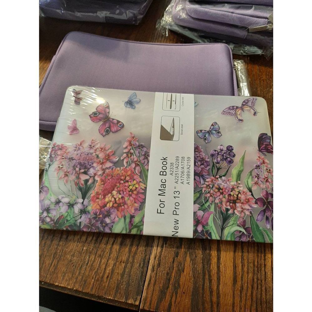 New Wocadi 5-in-1 Purple Floral MacBook Pro 13" Sleeve and Protection Kit